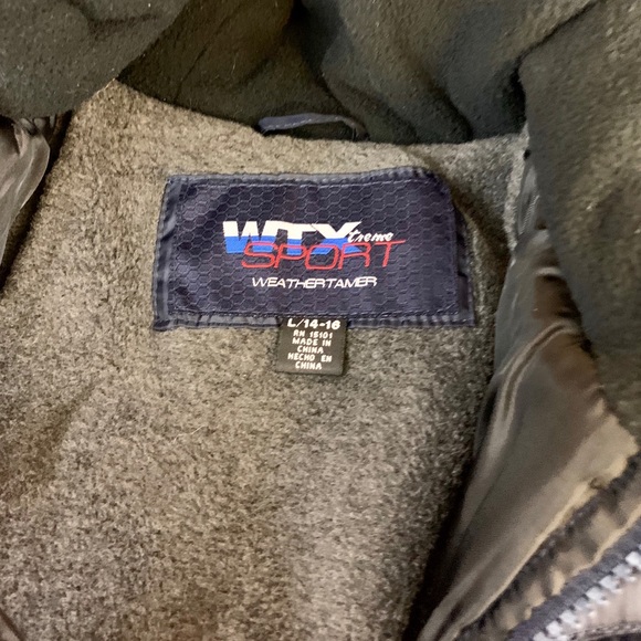 WTXtreme Boys Large 14/16 Navy Blue Hooded Puffer - Picture 2 of 8